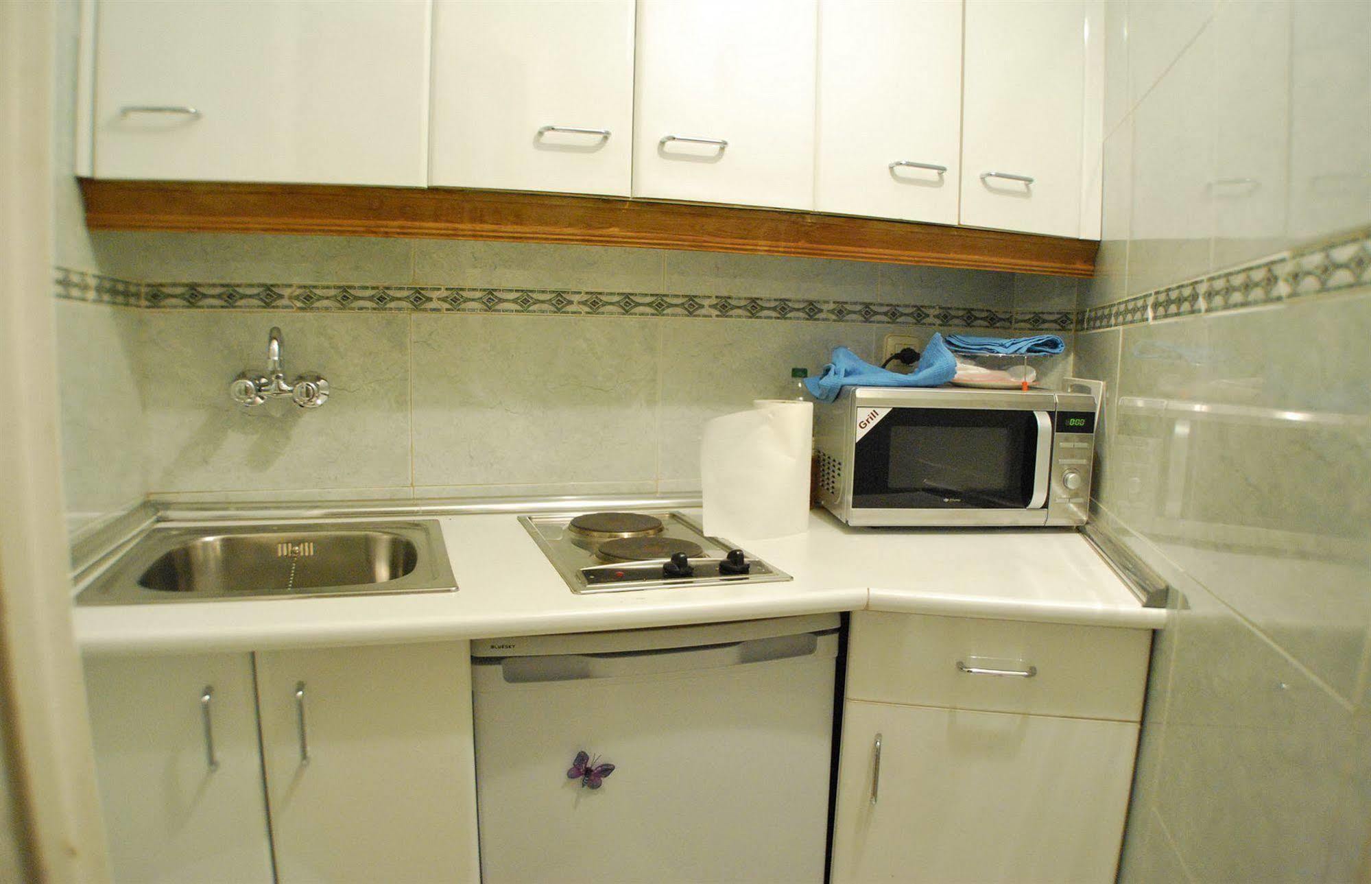Apartamentos Aqui Me Quedo Μαδρίτη Εξωτερικό φωτογραφία